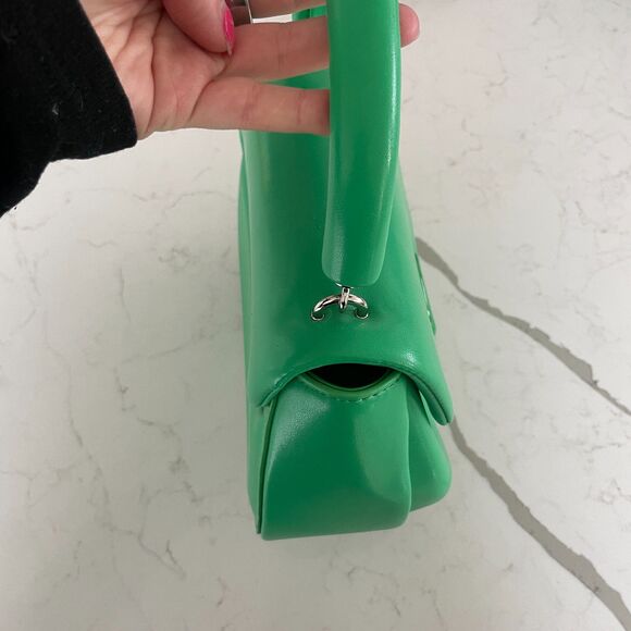 Axel Green Mini Bag NEW - Picture 9 of 10